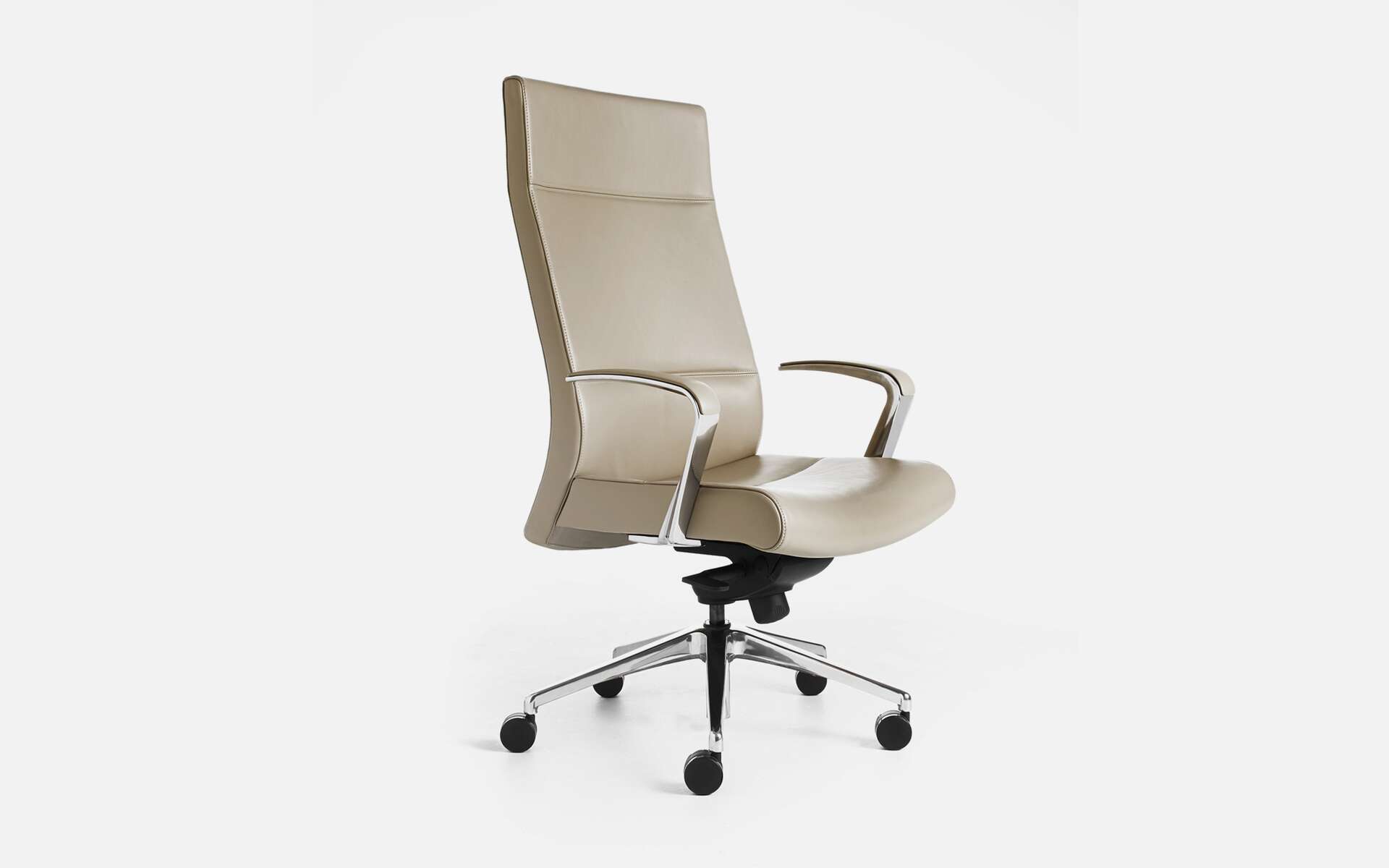 Stylex, Seating, Insight Executive extends our Insight family of chairs to a more luxurious, sophisticated level. The