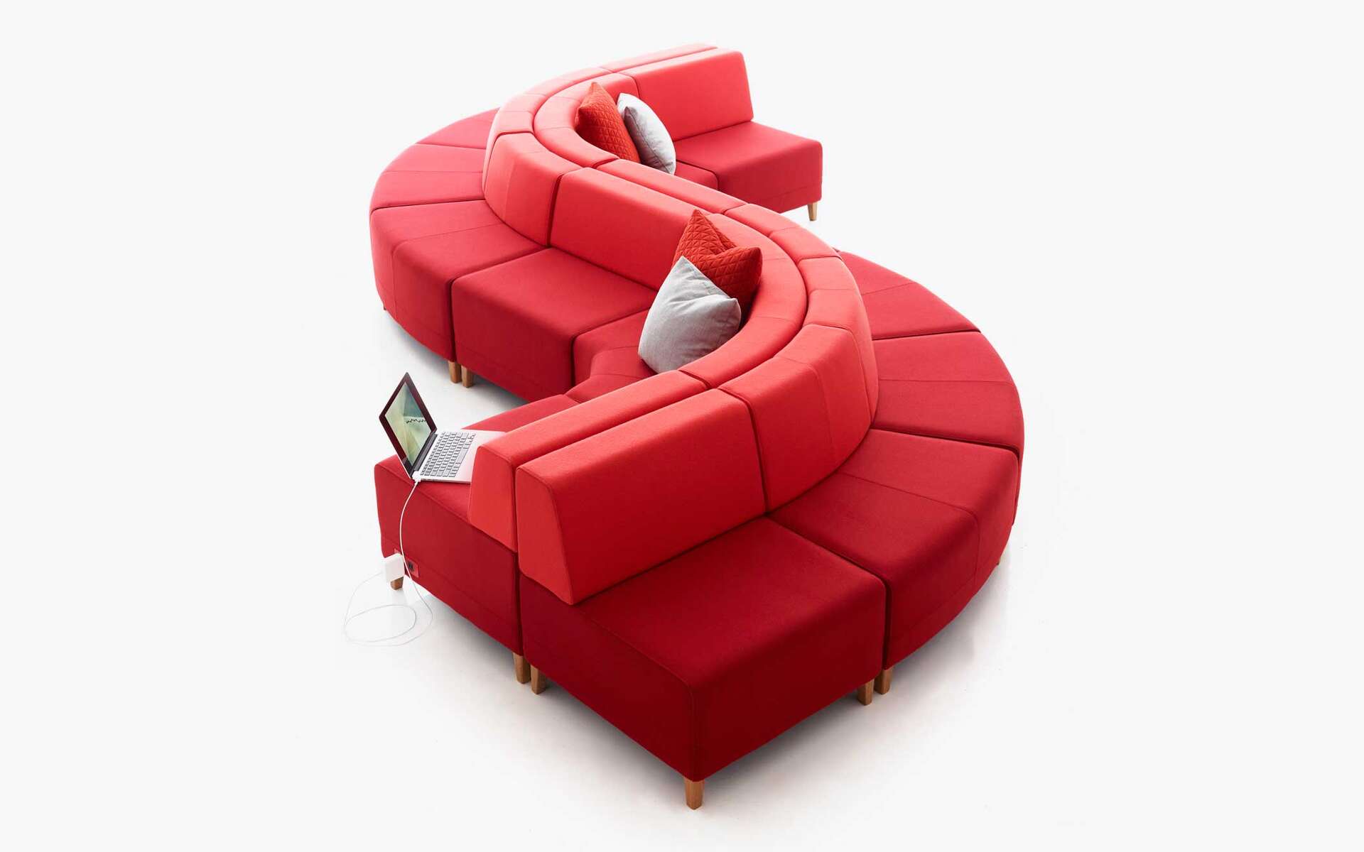 Stylex, The goal for Share was to create a comfortable, easily understood, informal activity-based modular seating system